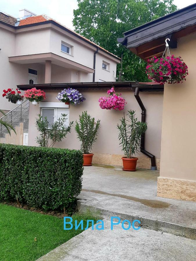 Villa Ros Guest House Svilengrad Exteriör bild